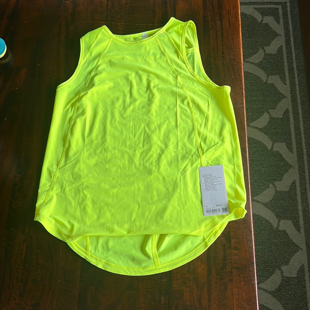 BNWT Lululemon Sculpt Tank